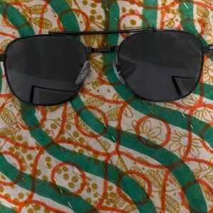 Ray ban Black aviator style Sunglasses